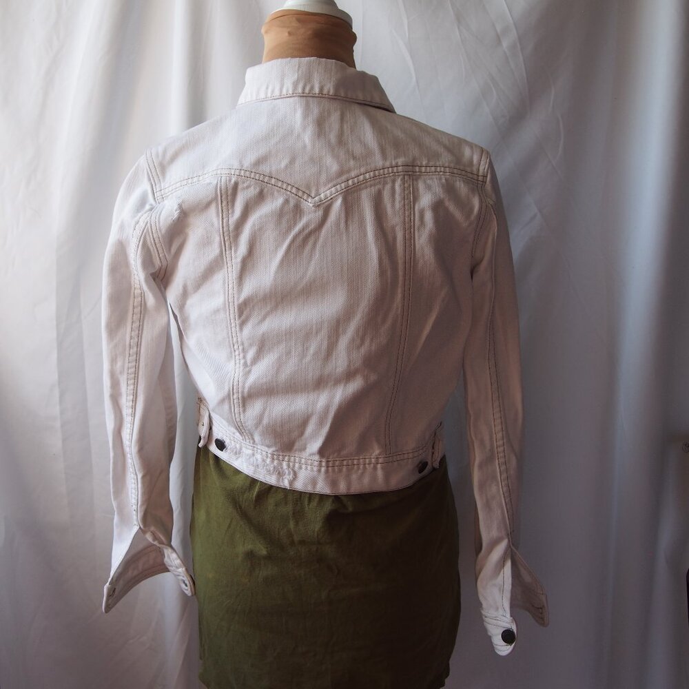 Forever 21 Distressed White Cropped Denim Jacket, Long sleeved, Size L - Picture 4 of 16